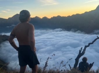 Top 10 destinations& adventure travel trips