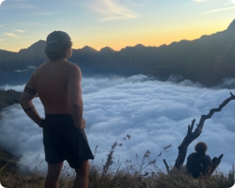 Top 10 destinations& adventure travel trips